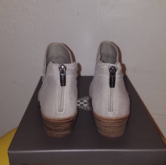 Vince Camuto PRESITA/NIB***Size 7***CEMENT - Picture 6 of 7